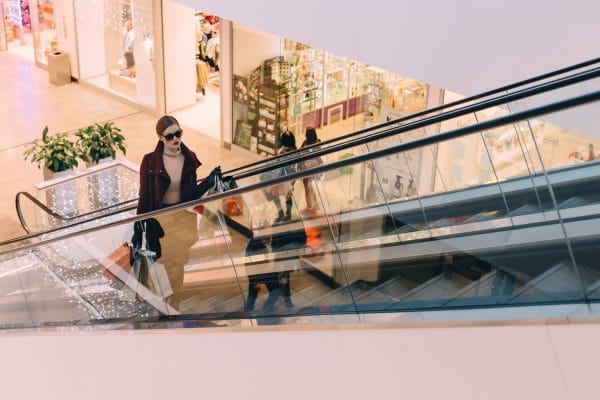 Comment s’habiller pour une journée shopping ?